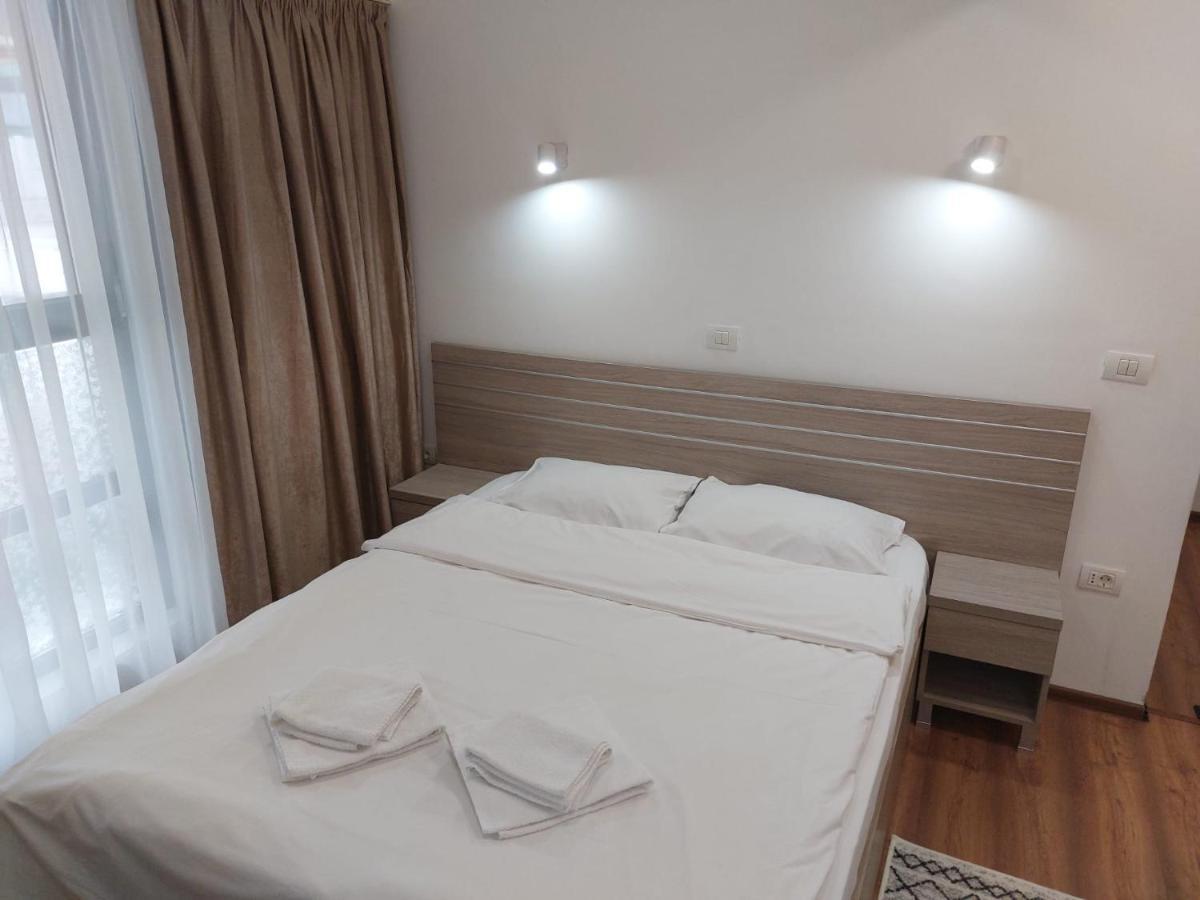 Hotel Babilon Бухарест Екстер'єр фото